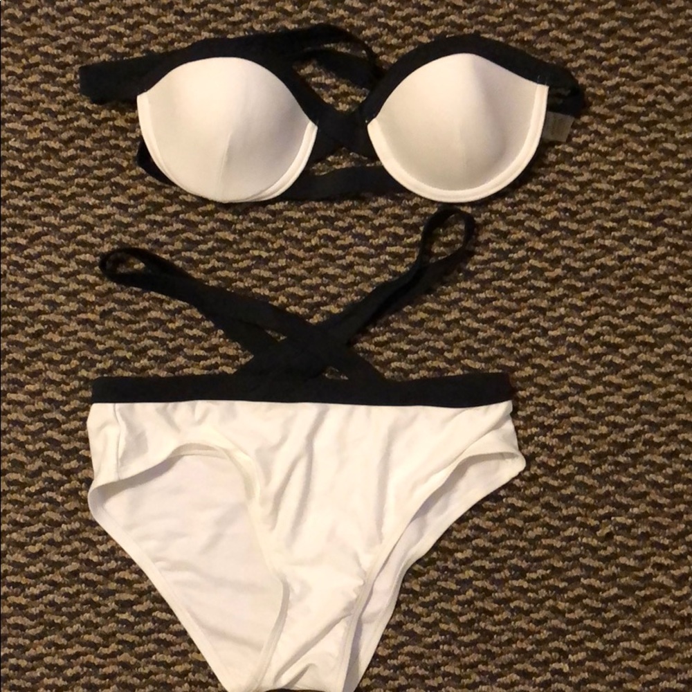 Two piece swim suit by romwe size M
